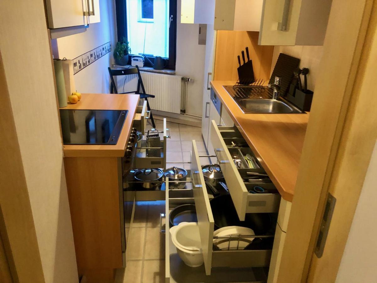 Das Blaue Tuerchen - Wohnung Mit Beamer Und Kicker Бремерхафен Экстерьер фото