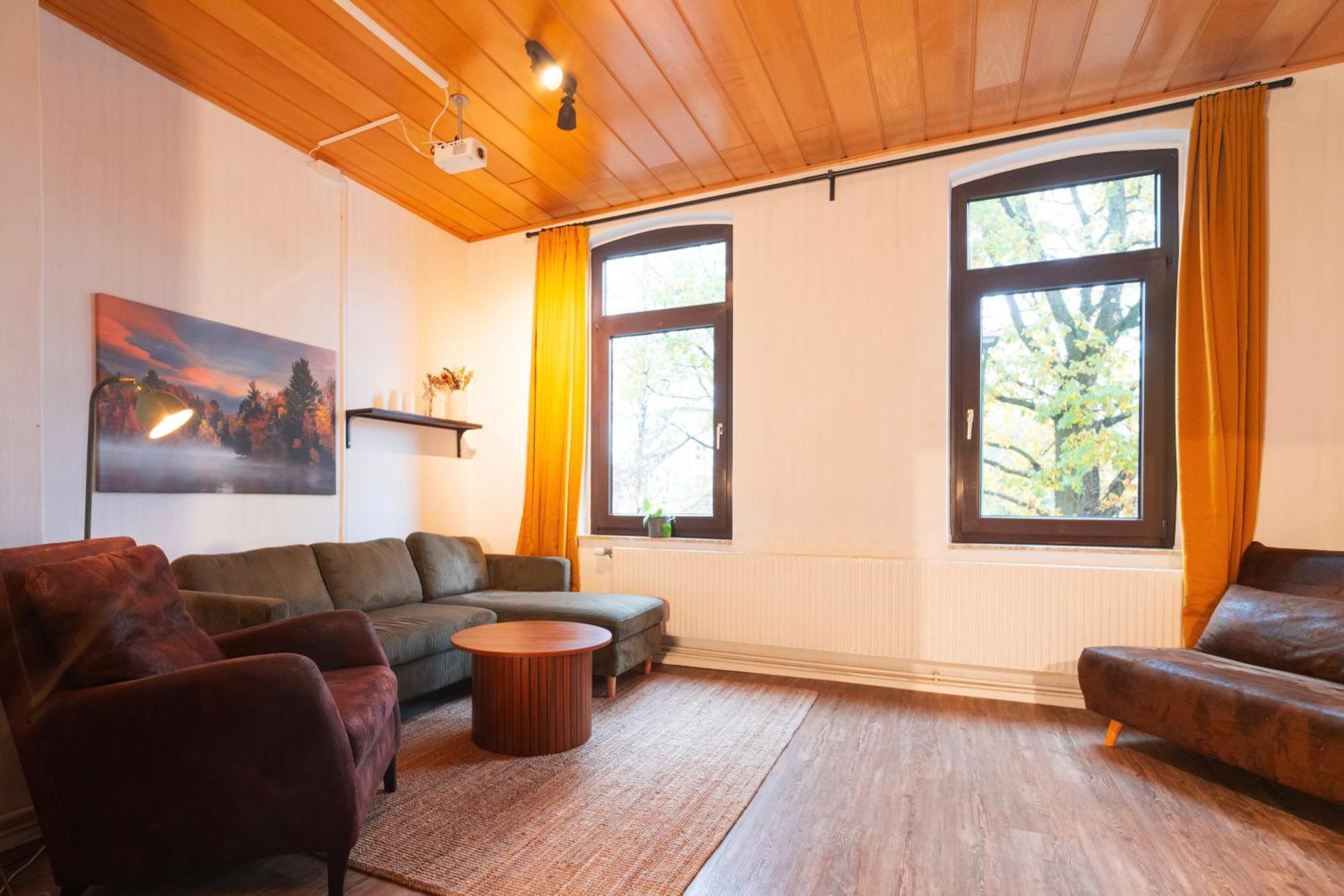 Das Blaue Tuerchen - Wohnung Mit Beamer Und Kicker Бремерхафен Экстерьер фото